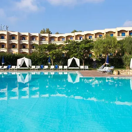 Aparthotel Araba Fenice Village