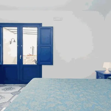 Araba Fenice Village